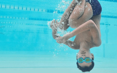 Kids' swimming
