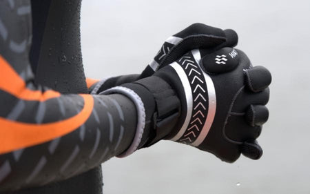 Neoprene gloves