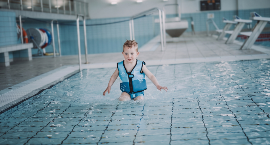 How to Teach Your Child to Float and Stay Afloat