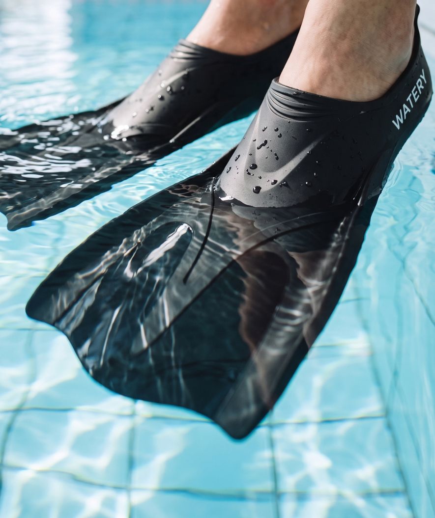 Watery short swim fins - Badger Active - Black