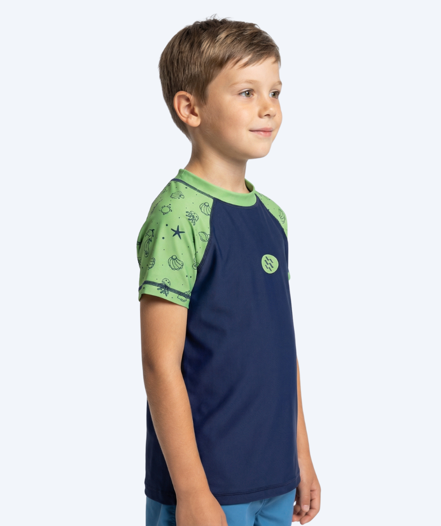 Watery UV shirt for kids - Brandman Short Sleeved Rashguard - Green/blue