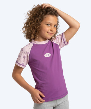Watery UV-shirt for kids - Brandman Short Sleeve Rashguard - Pink/purple