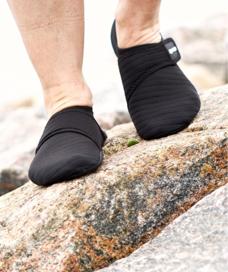 Watery neoprene swim shoes for adults - Poseidon - Black