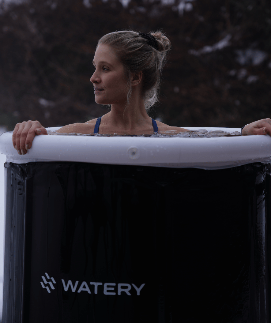 Watery inflatable cold plunge - Hero - Black