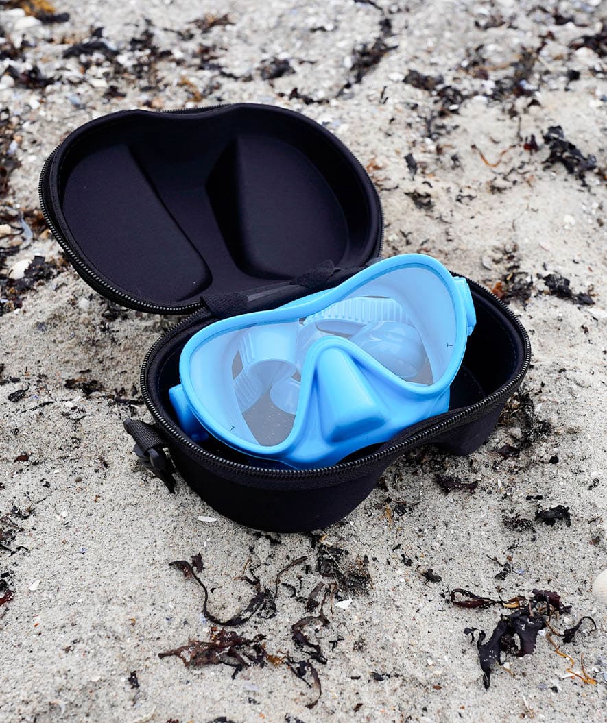 Watery case for diving mask - Eva - Black