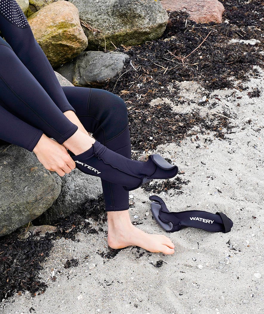 Watery neoprene set - Calder Pro (2,5 - 4mm) - Black