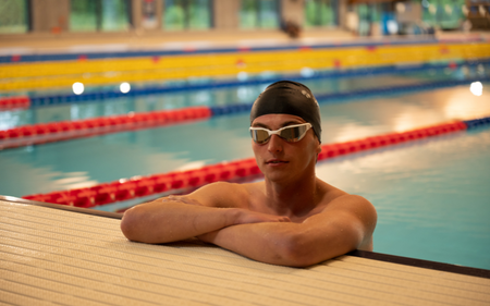 Competition / training swimming goggles