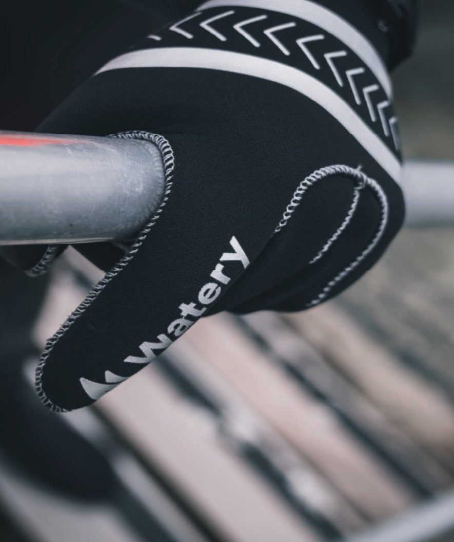 Watery neoprene set - Thermal Reptile (3 mm) - Black/Silver