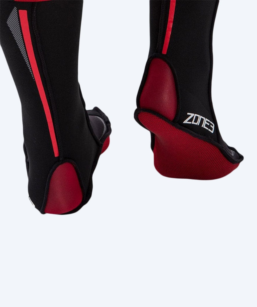 ZONE3 neoprene socks for open water - Neoprene (2mm) - Black/red