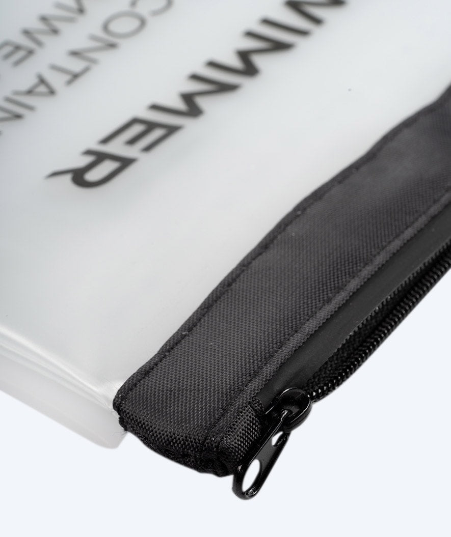 Watery wet/dry bag for wet swimwear