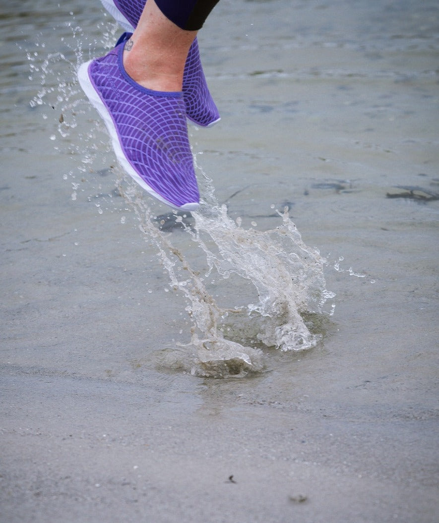 Watery bathing shoes for adults - Kawaii - Black