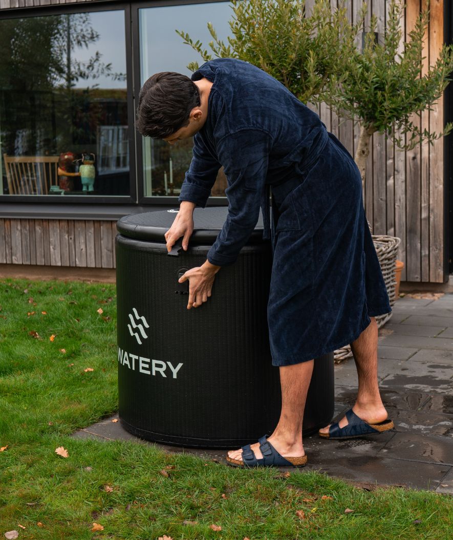 Watery inflatable cold plunge - Deluxe - Black