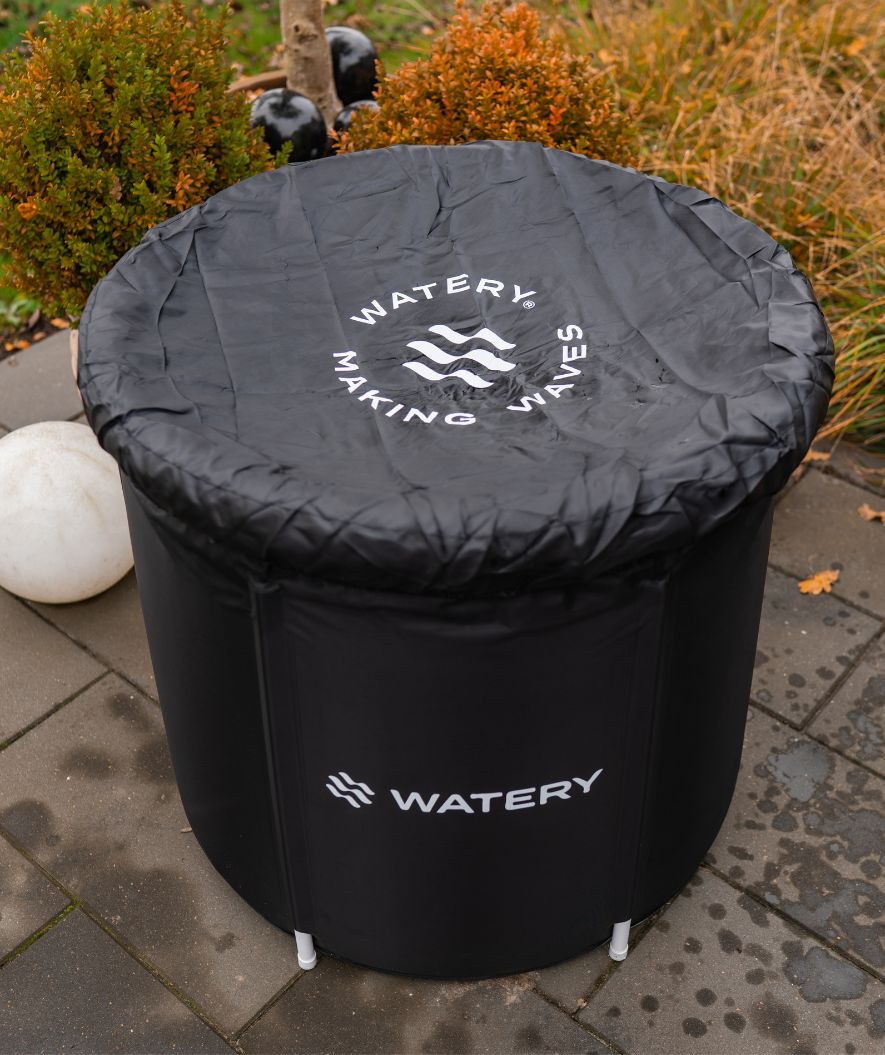 Watery inflatable cold plunge - Hero - Black