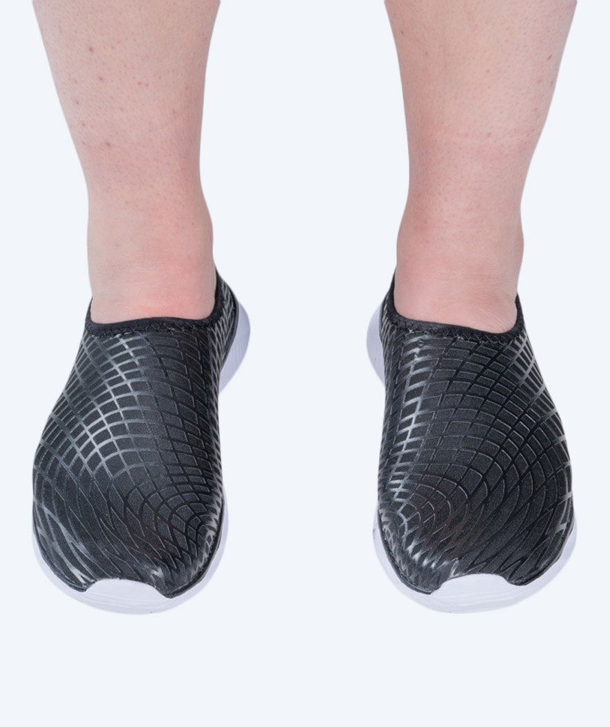Watery swim shoes for adults - Kawaii - Black