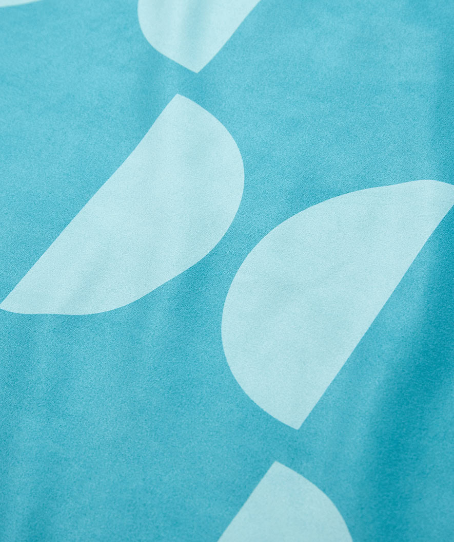 Watery microfiber towel (175 x 110 cm) - Rafferty - Ocean Blue