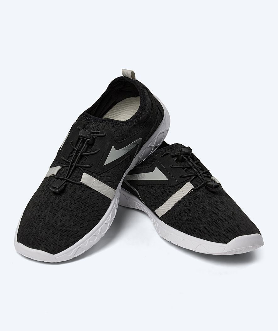 Watery water shoes for men - Goose - Black