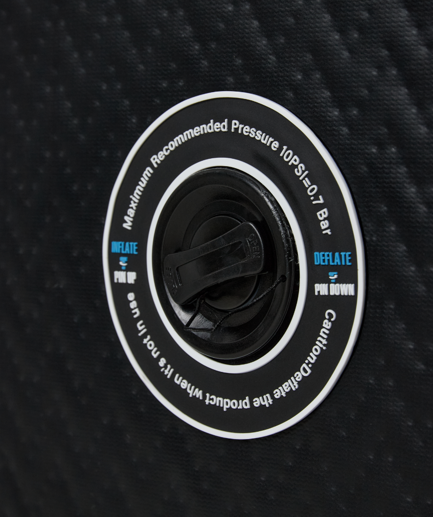 Watery inflatable cold plunge - Ace - Black